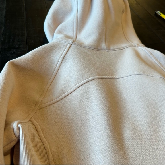 Lululemon Scuba Hoody - Picture 8 of 11
